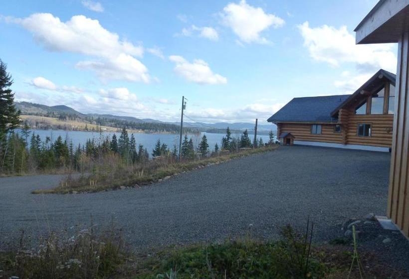 Little Black Bear Lodge/b&b