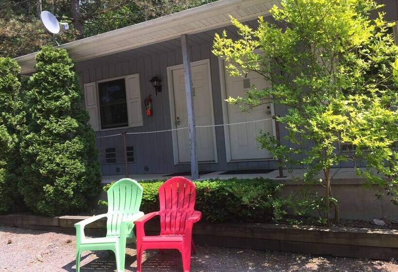 Motel Captain S Cove