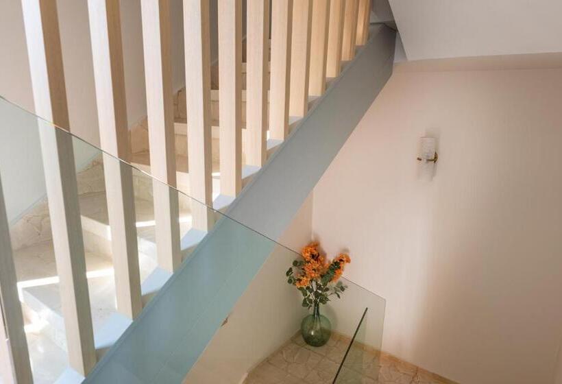 פנסיון Hostal Devesas