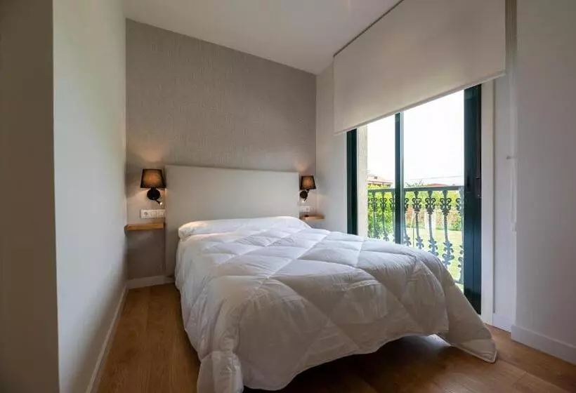 ペンション Hostal Devesas