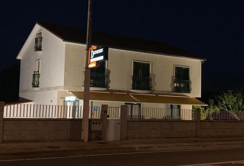 פנסיון Hostal Devesas