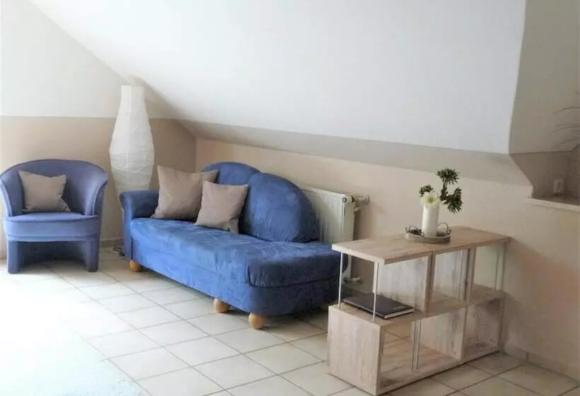 Retkeilymaja Gästehaus Reischmann