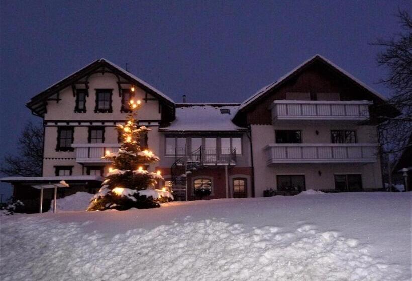 Albergue Gästehaus Reischmann