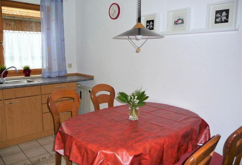 Albergue Gästehaus Reischmann