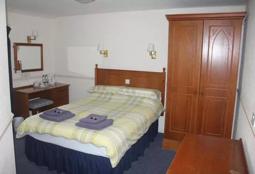 ユースホステル The Red Lion