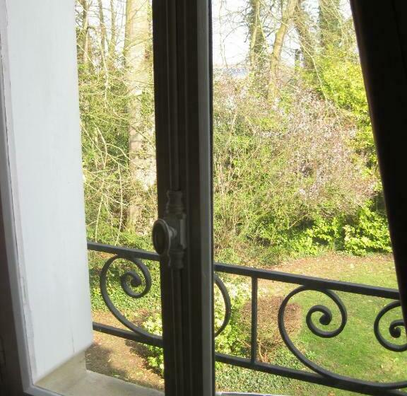 مبيت وإفطار Château De Launay