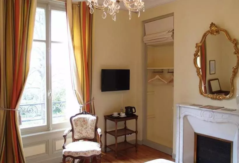 ベッドアンドブレックファースト Château De Launay