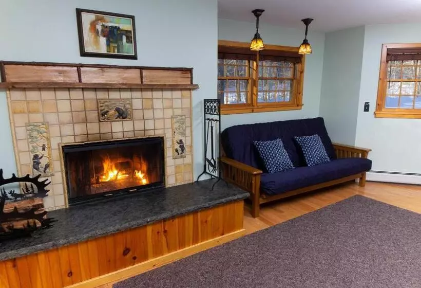 Aamiaismajoitus (B&B) Trails End Inn