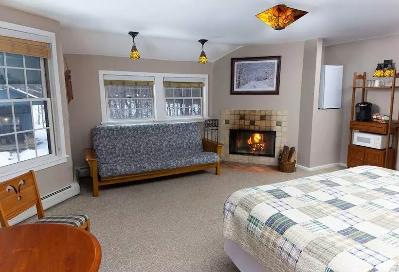 Aamiaismajoitus (B&B) Trails End Inn