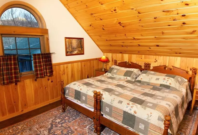 Aamiaismajoitus (B&B) Trails End Inn