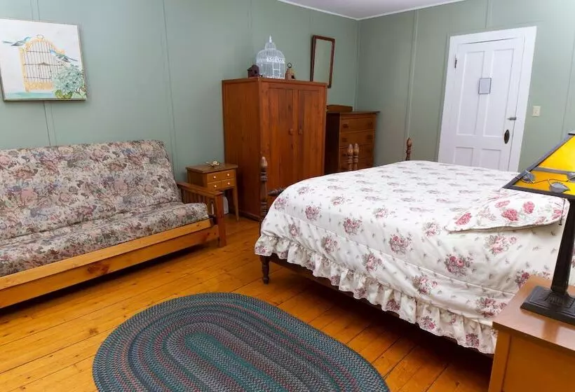 Aamiaismajoitus (B&B) Trails End Inn