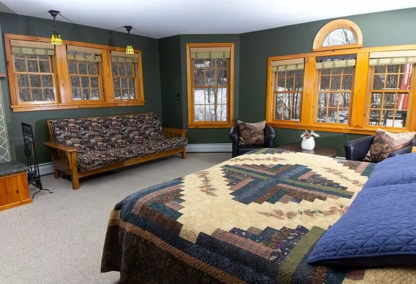 Aamiaismajoitus (B&B) Trails End Inn