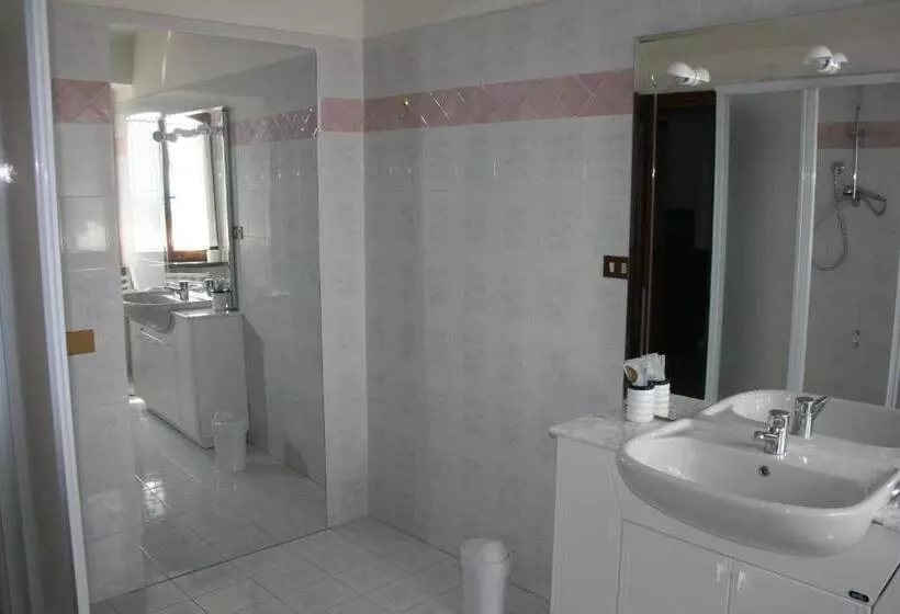 ホテル Agriturismo Colle Del Sole