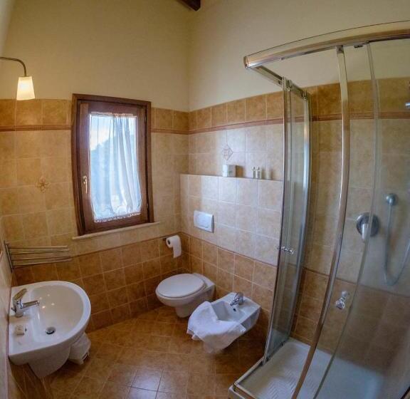 ホテル Agriturismo Poggio Corbello