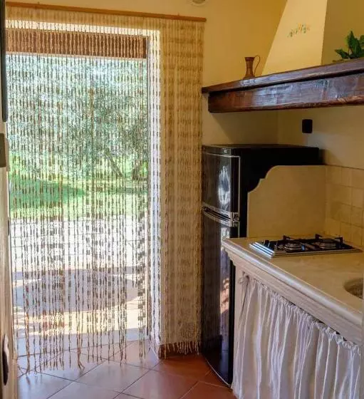 ホテル Agriturismo Poggio Corbello