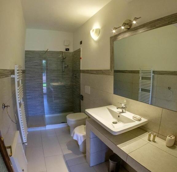 ホテル Agriturismo Poggio Corbello