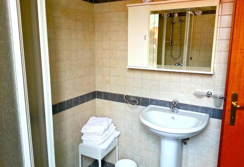 בית מלון כפרי Albergo Isetta