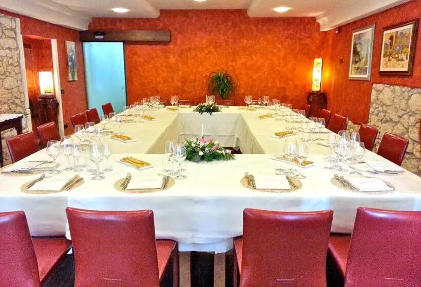 Hotelli Albergo Isetta