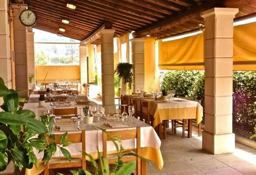 Hotelli Albergo Isetta