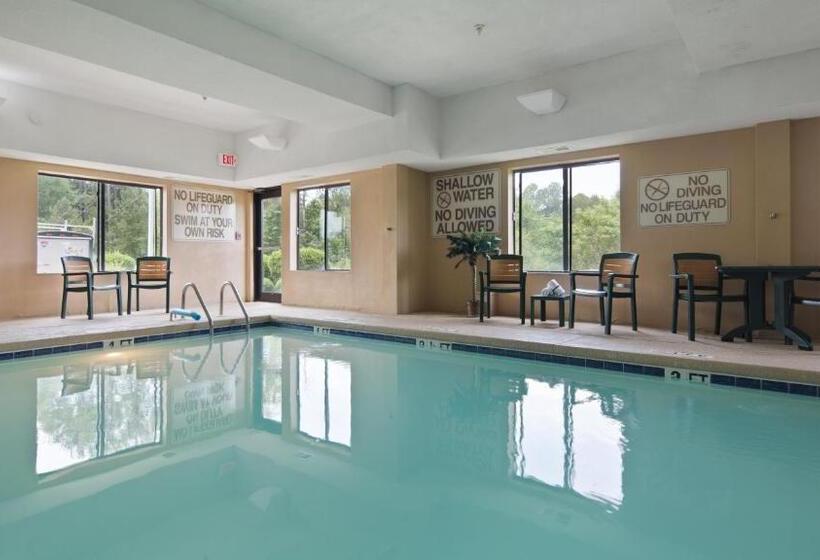 Отель Best Western Executive Inn   Latta