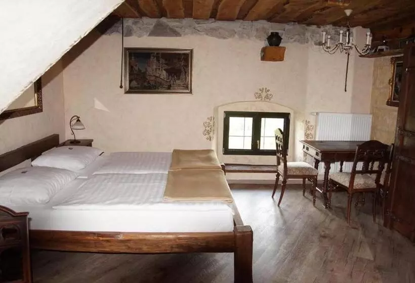 Hotelli Burg Plankenstein