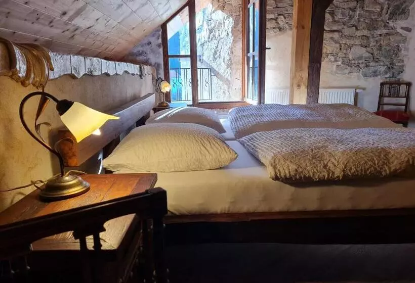 Hotelli Burg Plankenstein