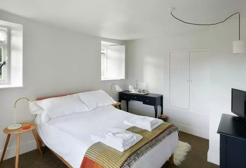 Hotelli Compasses Inn