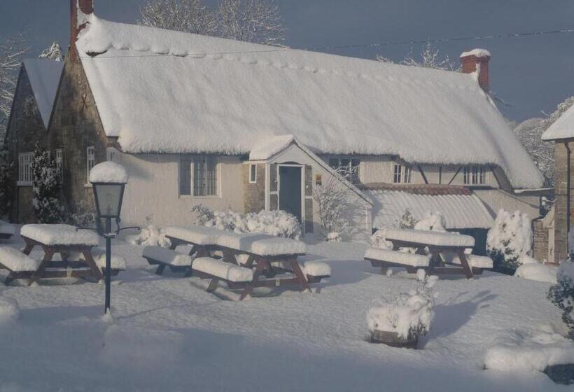 호텔 Compasses Inn