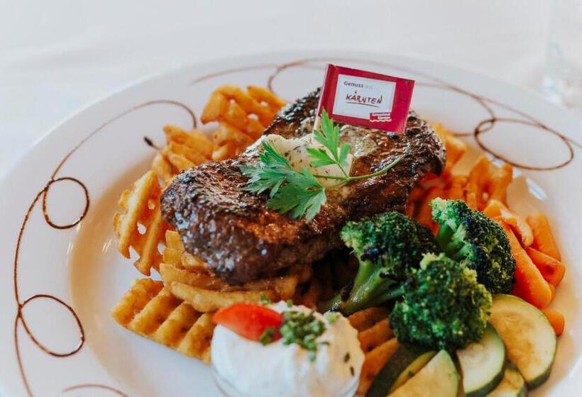 호텔 Friesacherhof