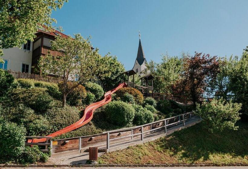 호텔 Friesacherhof