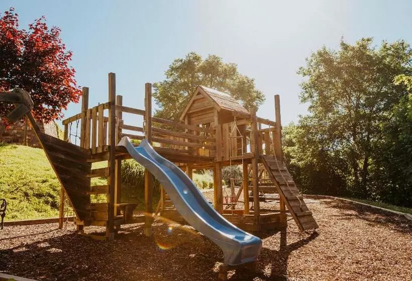 ホテル Friesacherhof