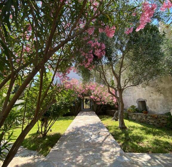 酒店 Hôtel Restaurant Petra Cinta