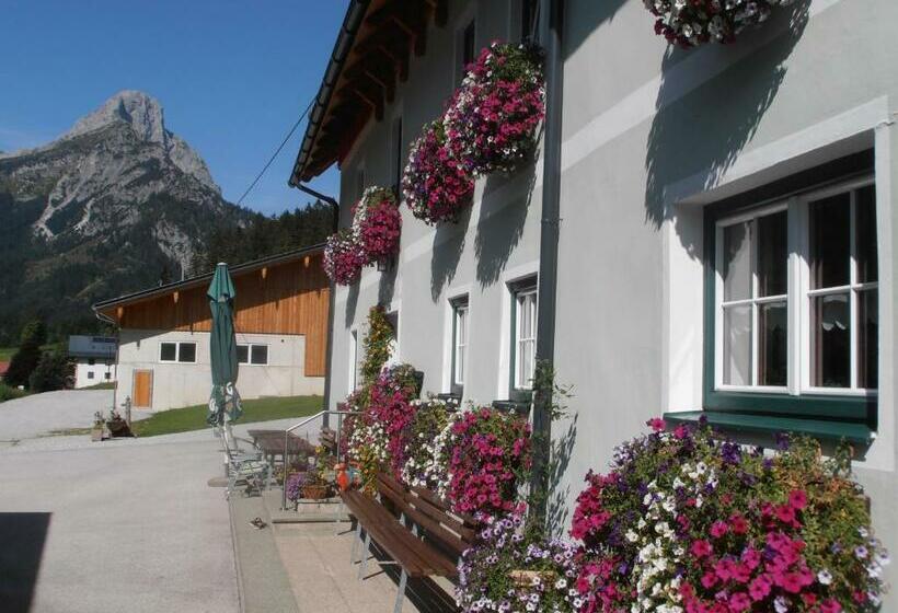 Отель Huberbauer