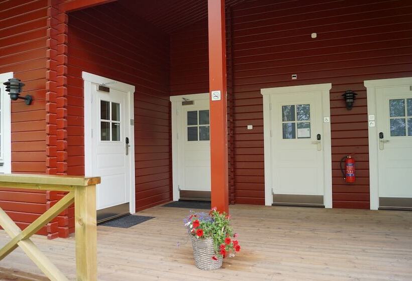 호텔 Långsjön Stugor & Camping