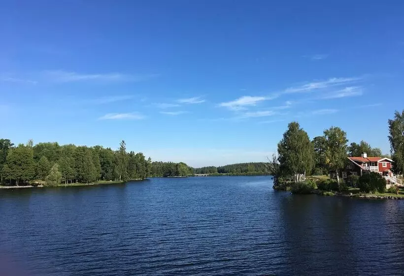 ホテル Långsjön Stugor & Camping