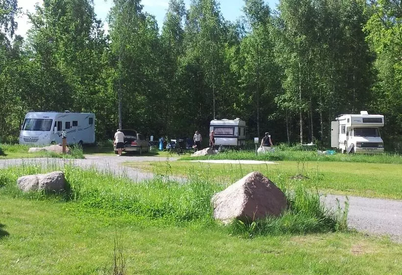 ホテル Långsjön Stugor & Camping