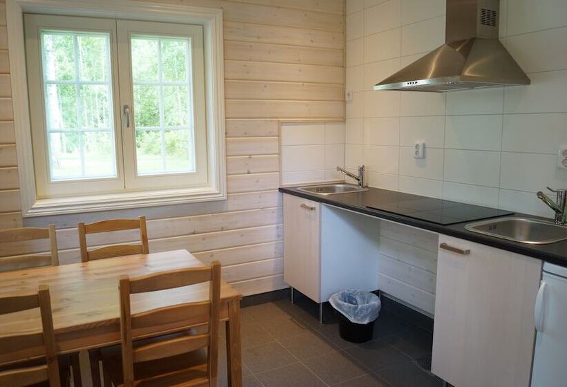 호텔 Långsjön Stugor & Camping