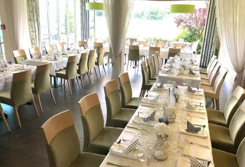 ホテル Restaurant Fidi