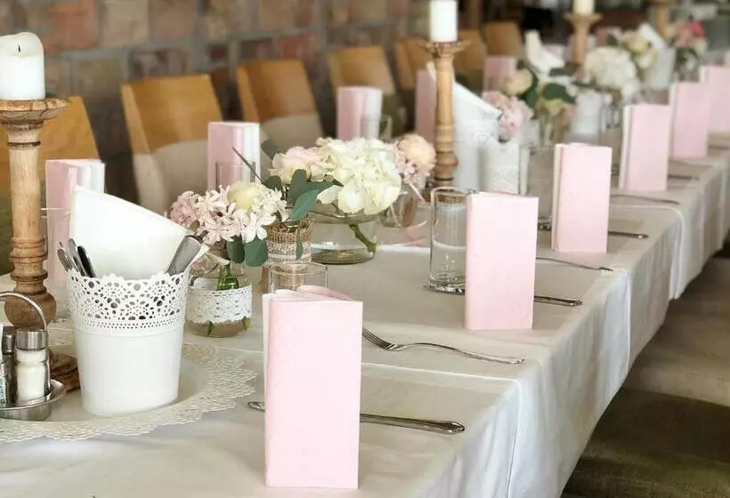 ホテル Restaurant Fidi