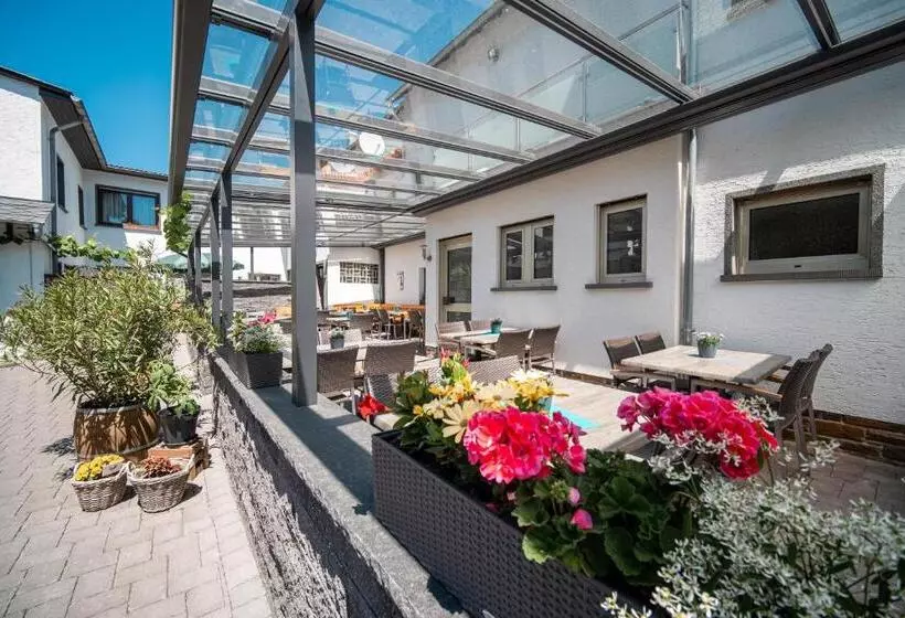 Hotelli Restaurant Langen