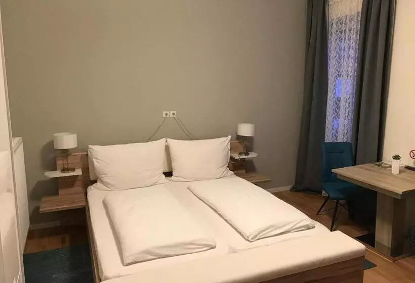 Hotelli Rettensteinerhof Wirtshaus