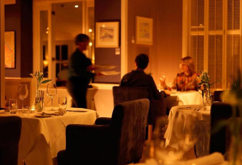 Отель The Devonshire Fell