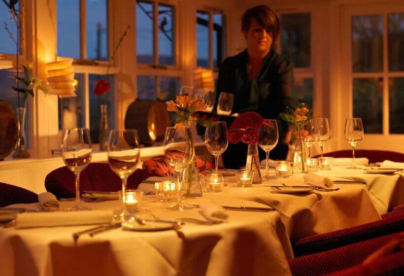 Отель The Devonshire Fell