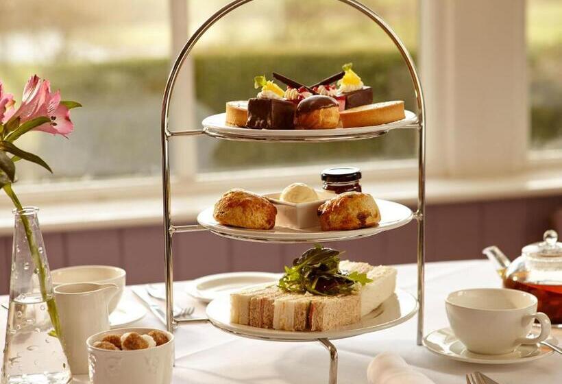 Отель The Devonshire Fell