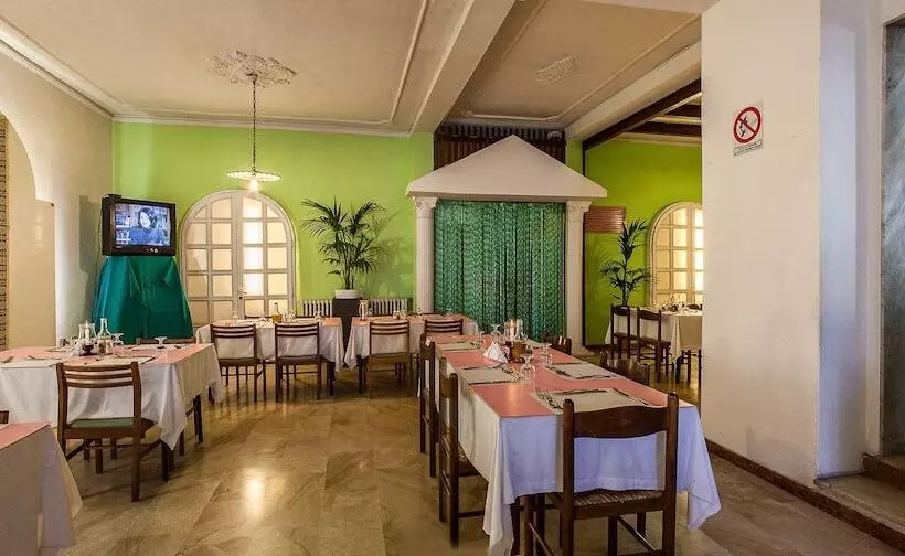 ホテル Villa Rosa