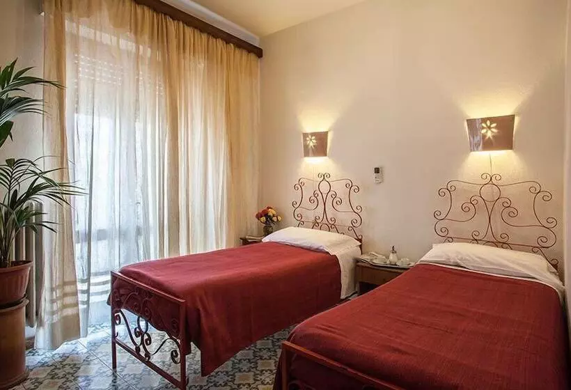 ホテル Villa Rosa