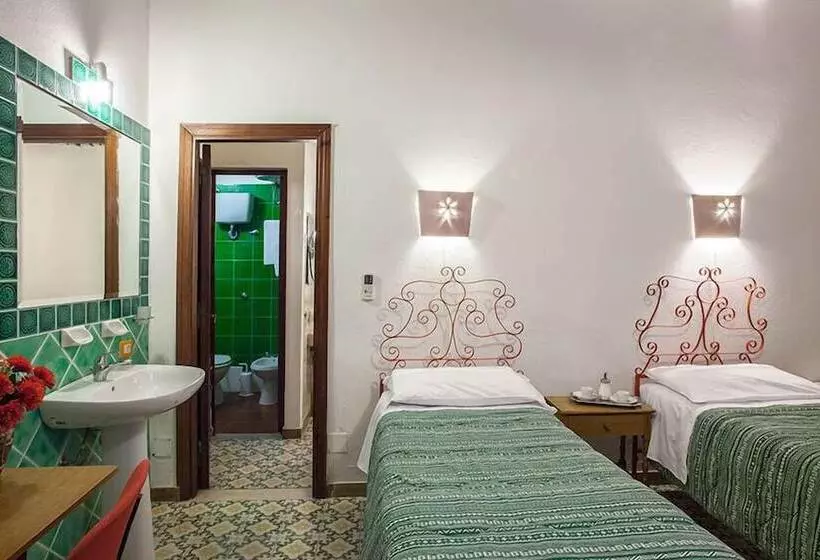 ホテル Villa Rosa