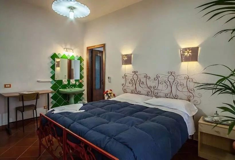 ホテル Villa Rosa