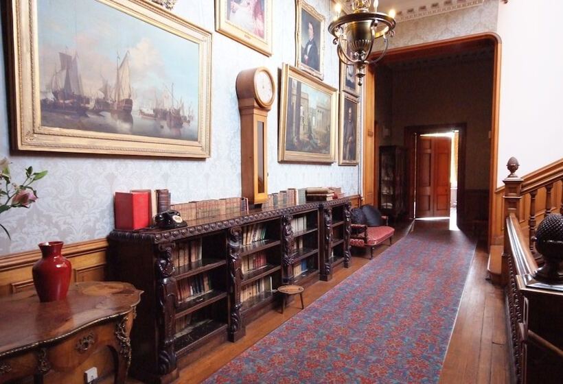 ペンション Cambo House And Estate B&b