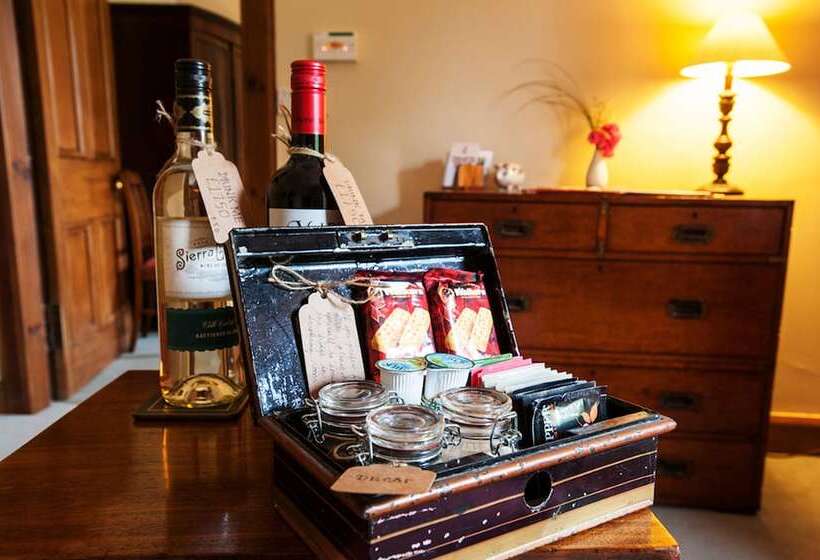 ペンション Cambo House And Estate B&b